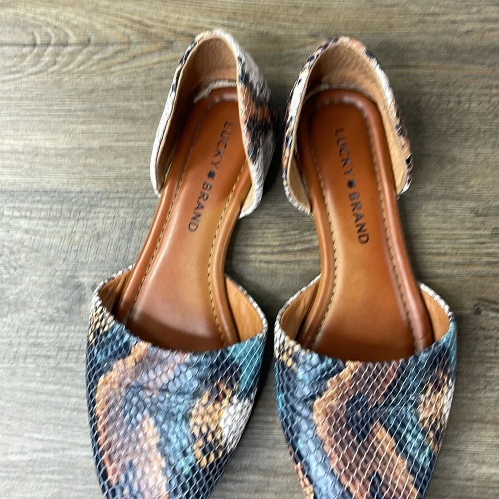 Lucky Brand Women’s DROWE Leather D'Orsay Flats  Tan Black Teal Snake Print, 6 - Picture 7 of 9